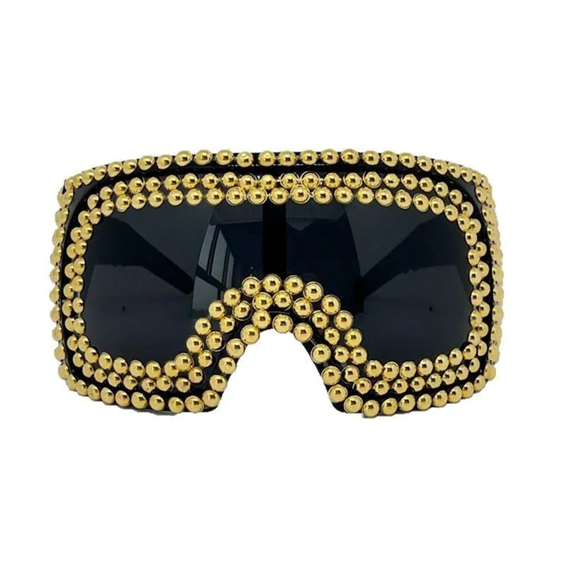 Men's punk sunglasses with large square rims in gold or silver colour.