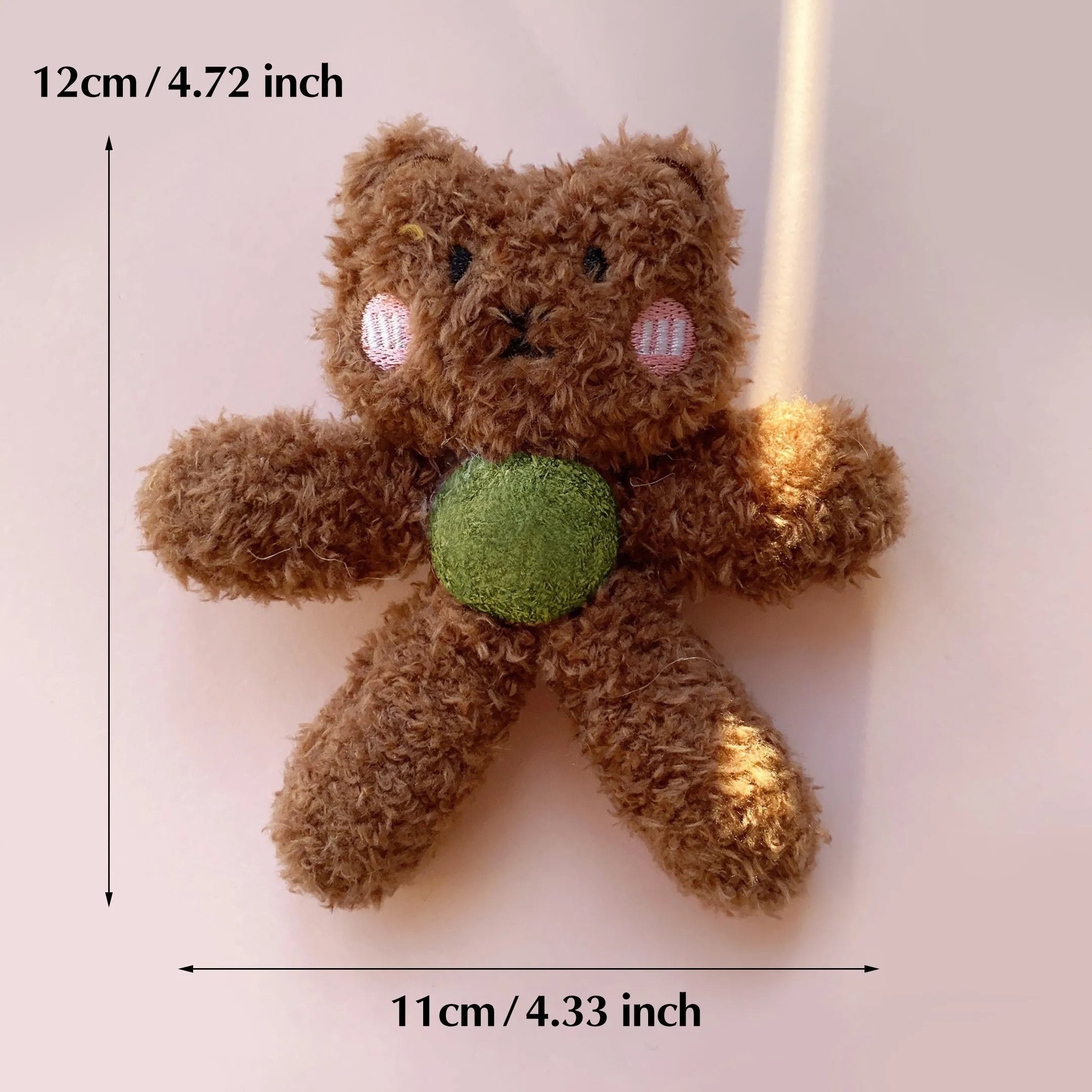 Indoor catnip ball chewing toy for cats with edible catnip filling