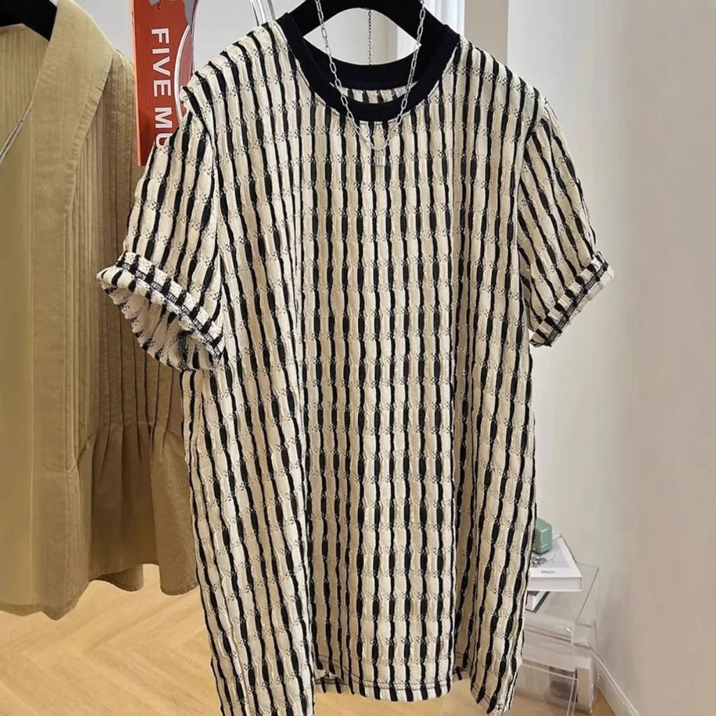 Black striped men's casual short sleeve top in silk and linen blend fabric