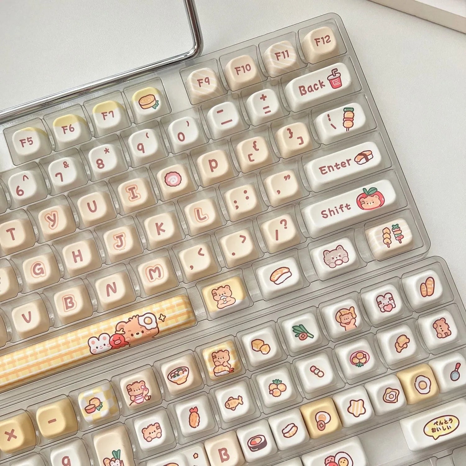 Rabbit Bear Restaurant themed EOA height PBT plastic keycap set, 140 pieces with character designs.
