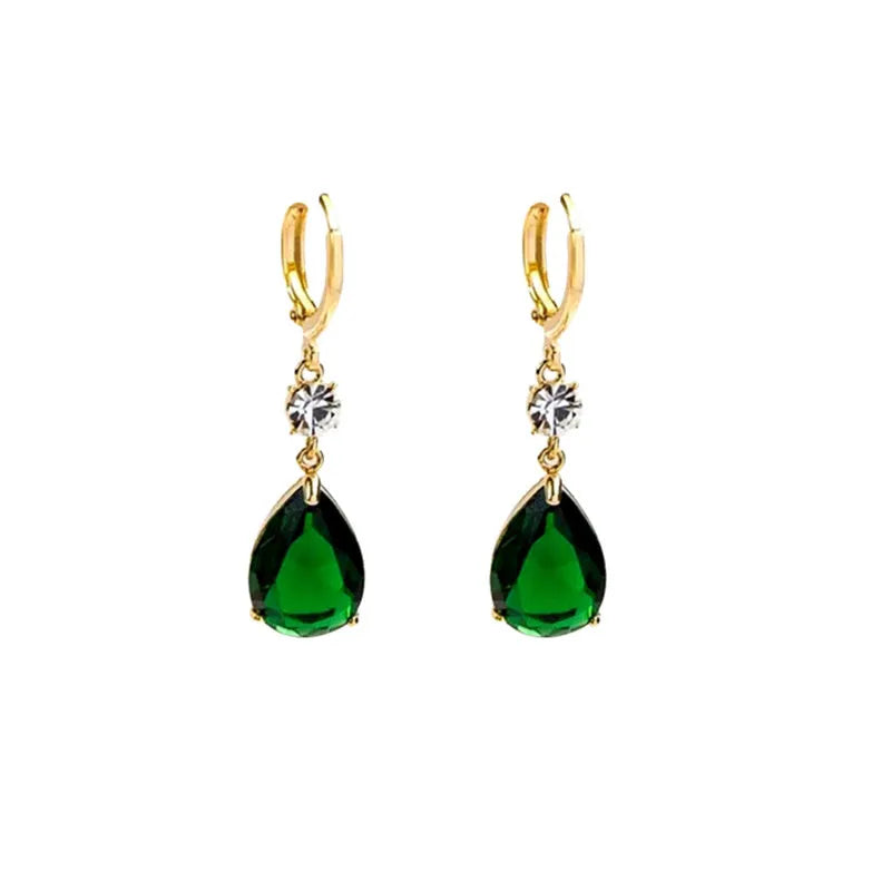 A single pair of green geometric teardrop-shaped alloy dangle earrings.