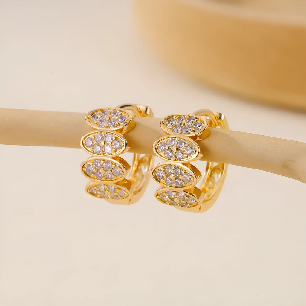 Women's gold-colour zircon earrings with copper construction and ins style design