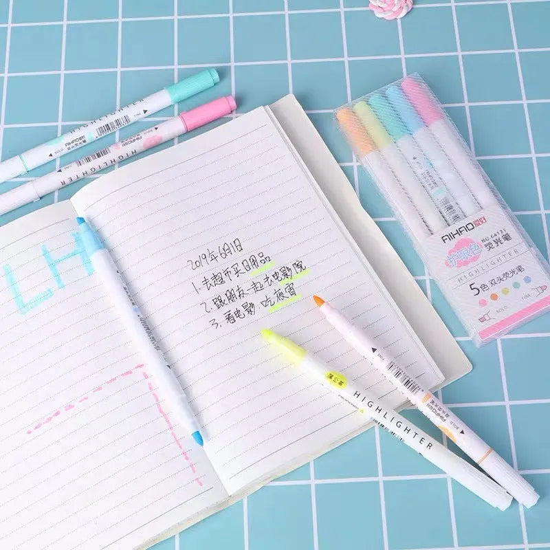 Set of five double-head highlighter gel pens with plug-in caps in assorted colours for study and office use