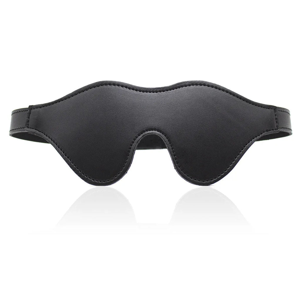 Three-dimensional leather eye mask with Velcro fastening in five colour options