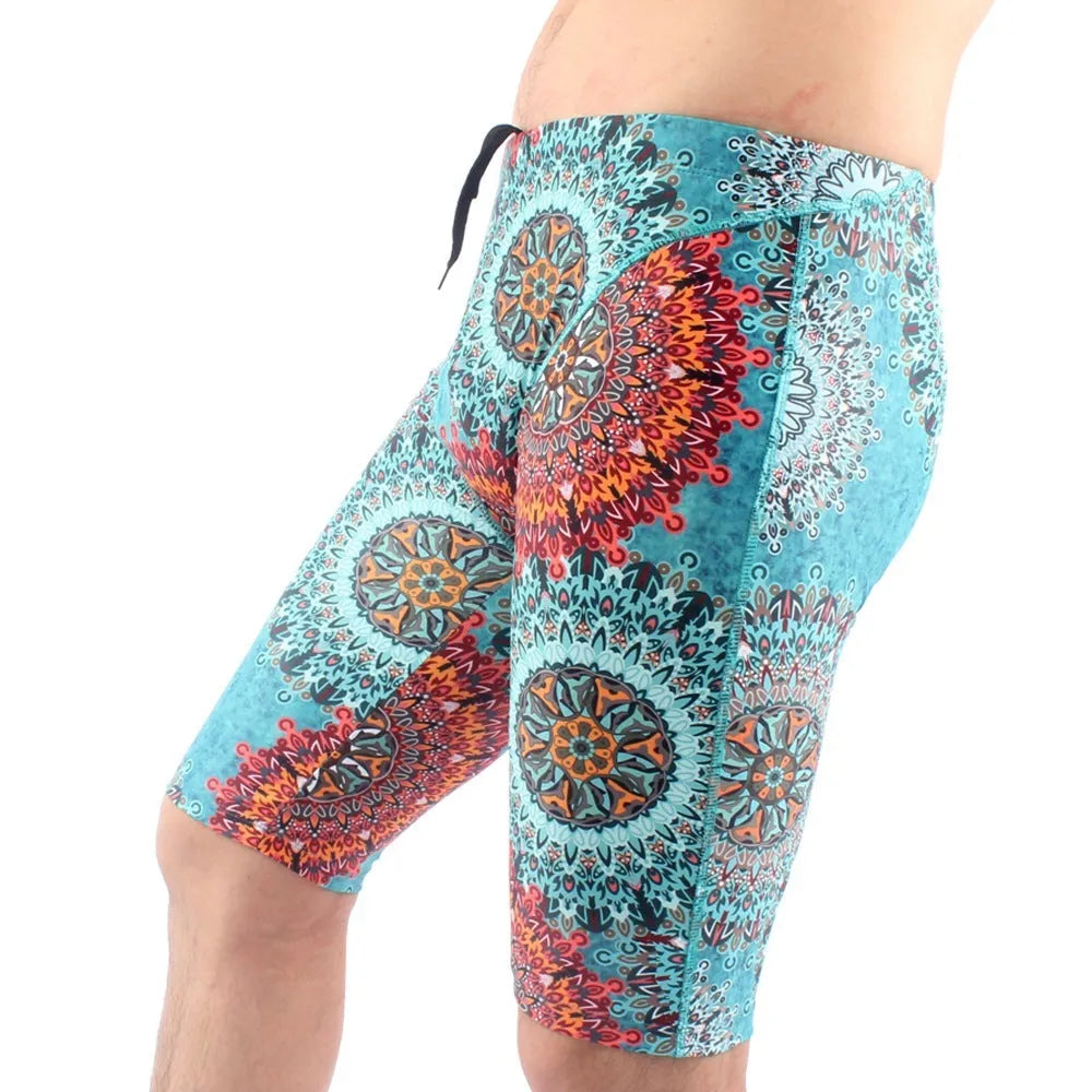 Men's loose five-point swimming trunks in green or navy blue, quick-drying nylon construction with polyester lining