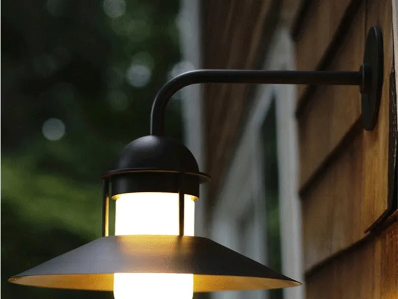 Minimalist retro outdoor waterproof wall lamp in black with 318mm dimensions for exterior use
