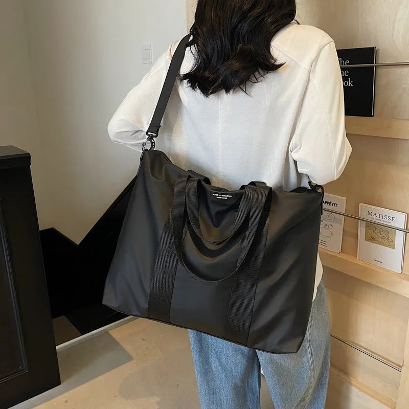 Oxford cloth lightweight tote bag in black, grey or champagne with 20-35L capacity