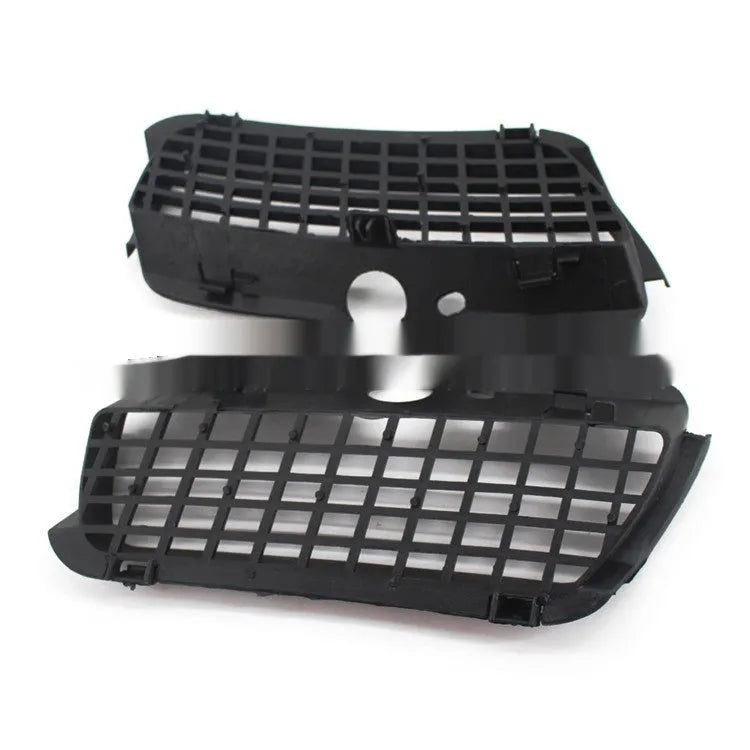 Black ABS plastic fog light cover pair for Volkswagen Golf 3 front bumper lower grille.