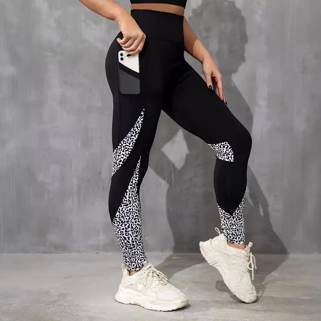 Women's high waist yoga leggings with contrast patchwork pattern and side pockets