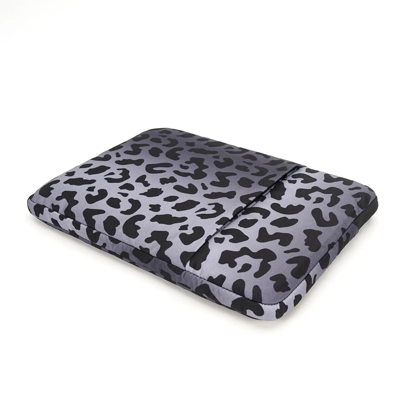 Leopard print polyester laptop sleeve for 13-inch to 16-inch devices with anti-shock protection