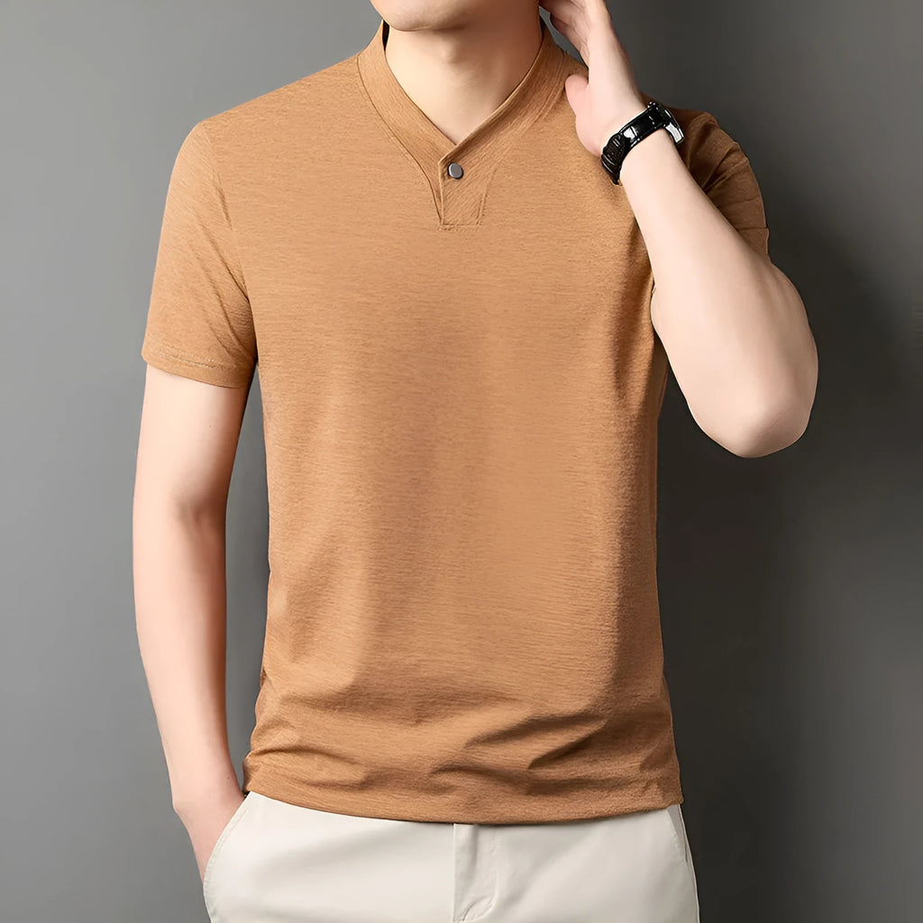 Men's short sleeve casual T-shirt with zipper detail in thin fabric, multiple colour options