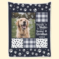 White super soft flannel pet dog blanket laid flat, showing its texture, with size options for 80x100cm, 130x150cm, and 150x200cm.