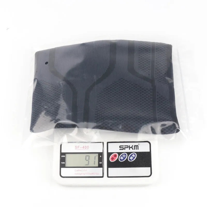 Black nylon bandage pressure knee protective sleeve for outdoor sports and fitness, adult unisex size M L XL