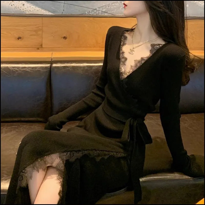Black women's slim fit woolen skirt with princess dress silhouette