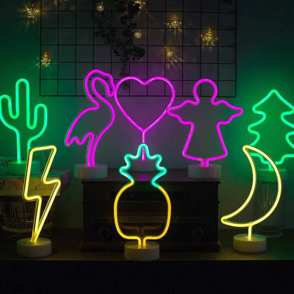 Pineapple LED modeling lamp in green plastic with white red blue powder colour options