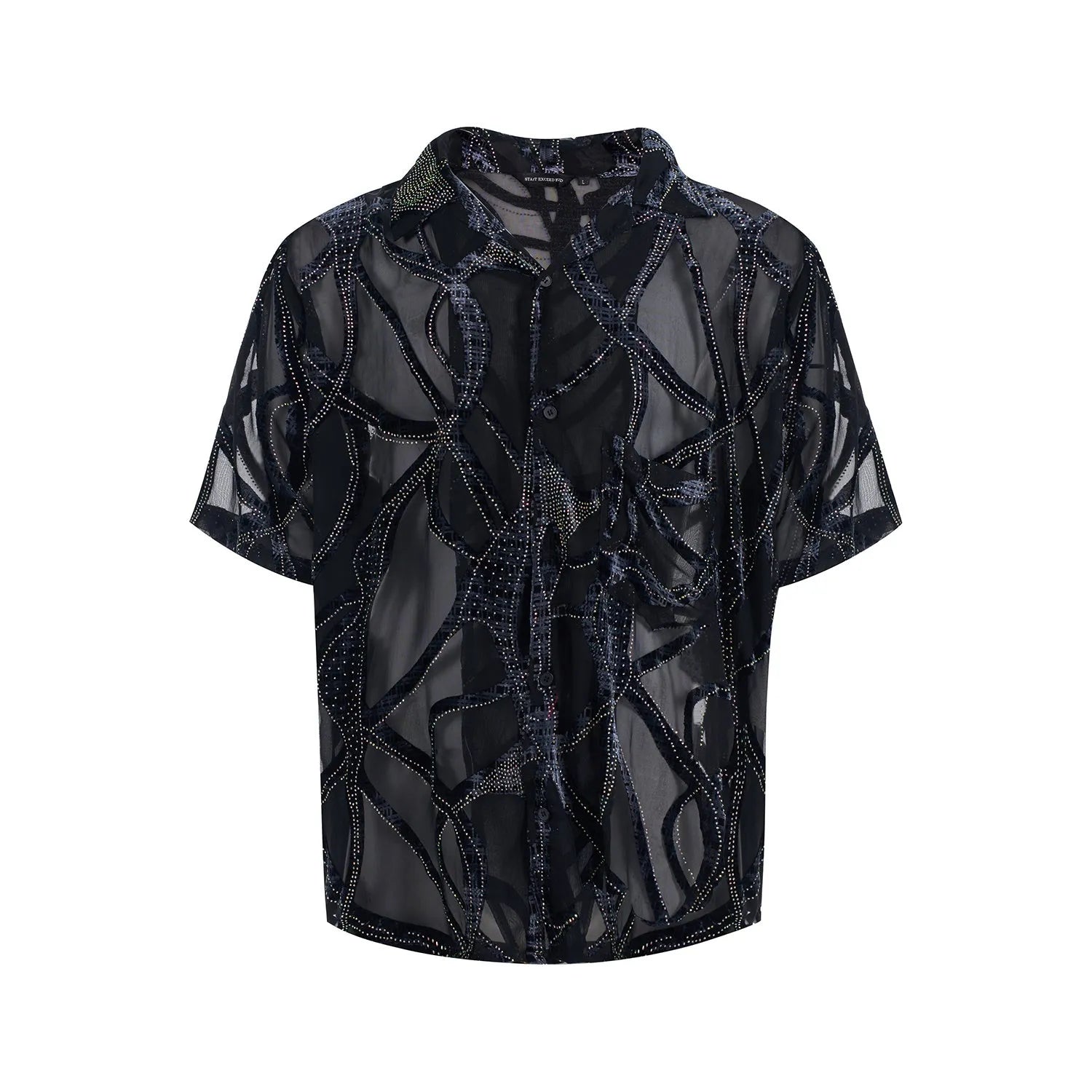 Man's loose fit short-sleeved shirt with translucent black grey snake pattern and lapel collar