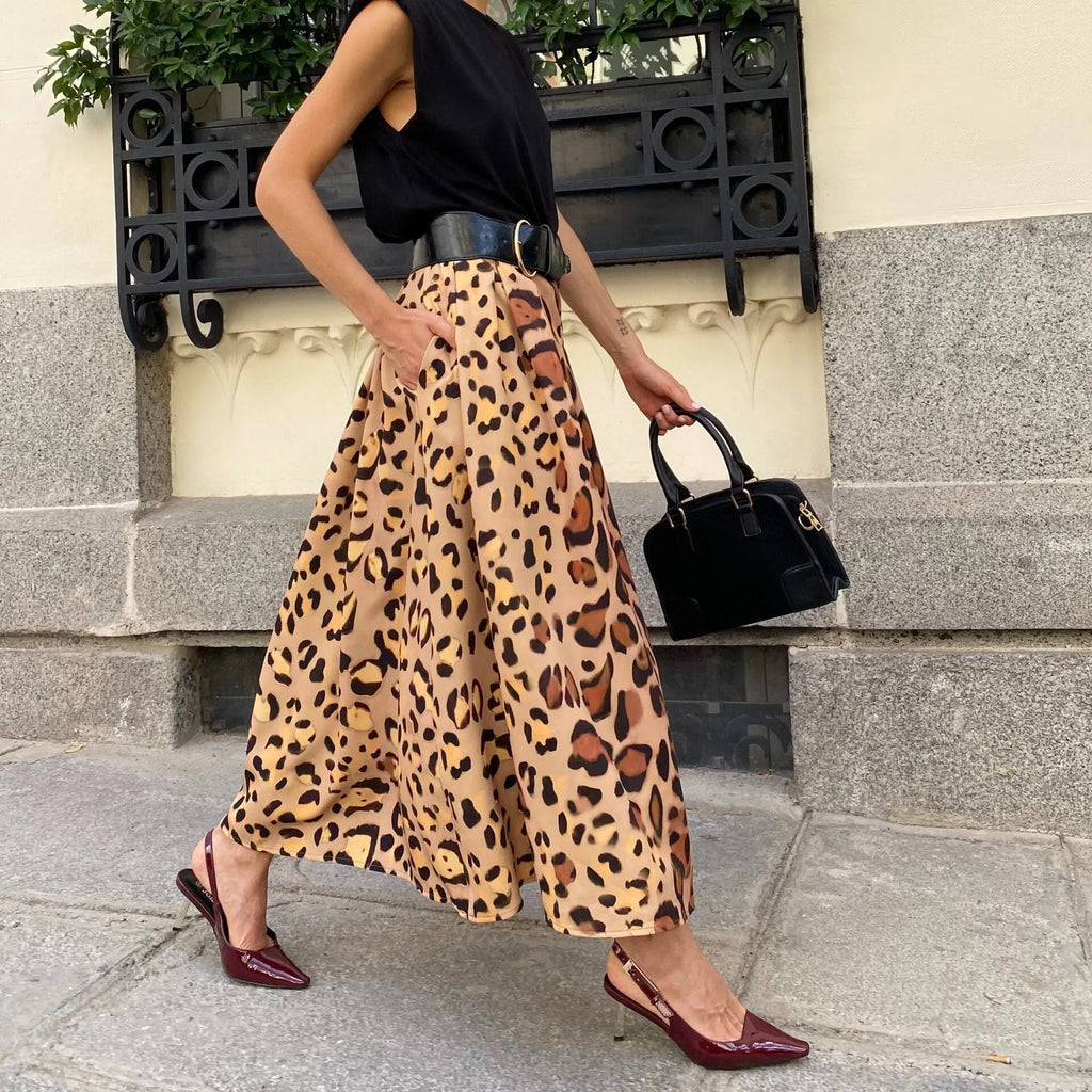 Women's brown leopard print A-line long skirt with big hem design