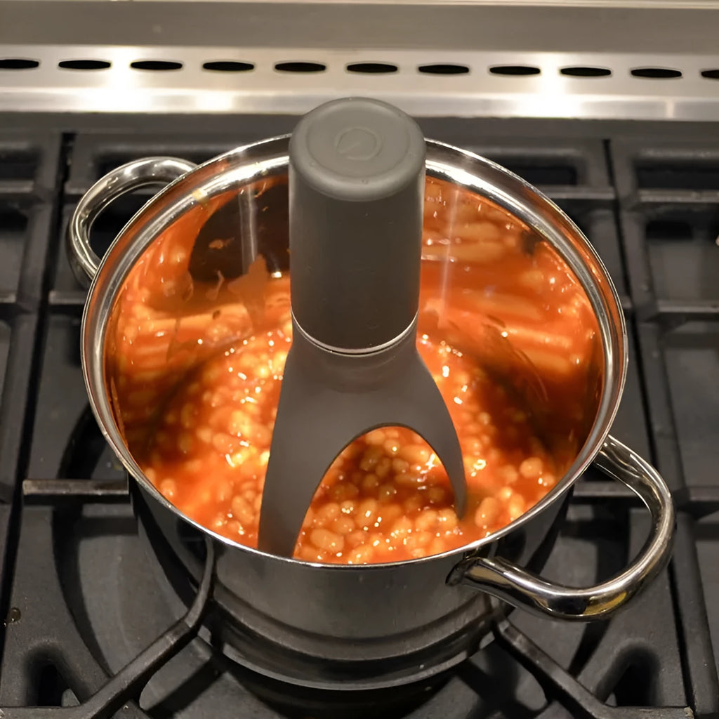 Uutensil Stirr automatic cooking mixer device in green or grey colour for sauces and soups