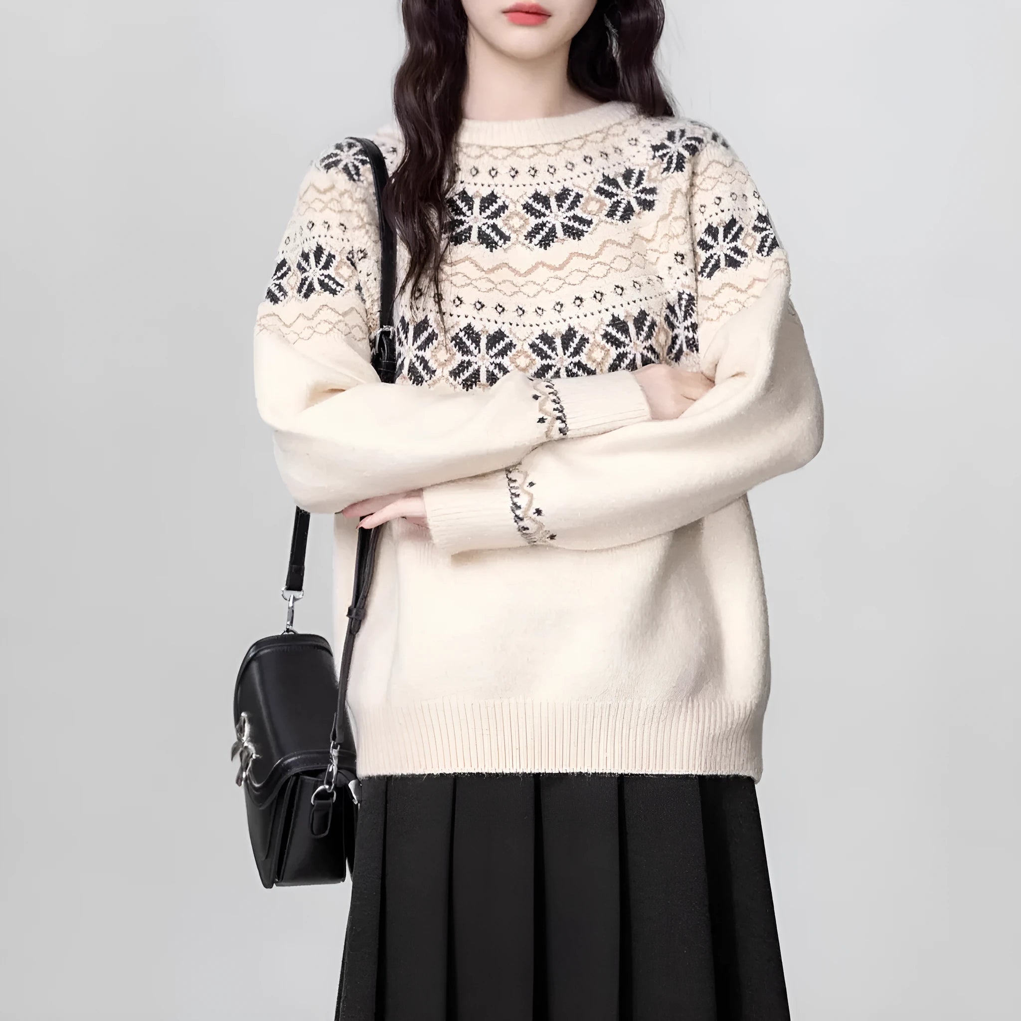 Women's Milky White vintage fair isle knit pullover sweater with geometric pattern and crew neck