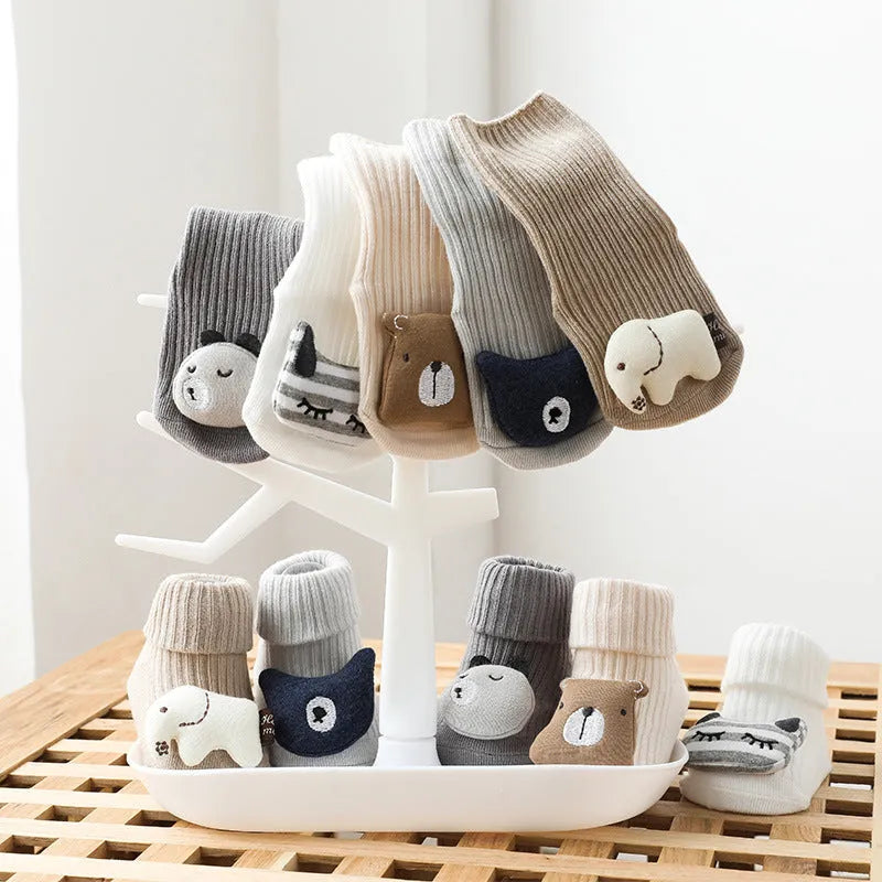 Children's non-slip socks in combed cotton with double needle construction for babies and toddlers