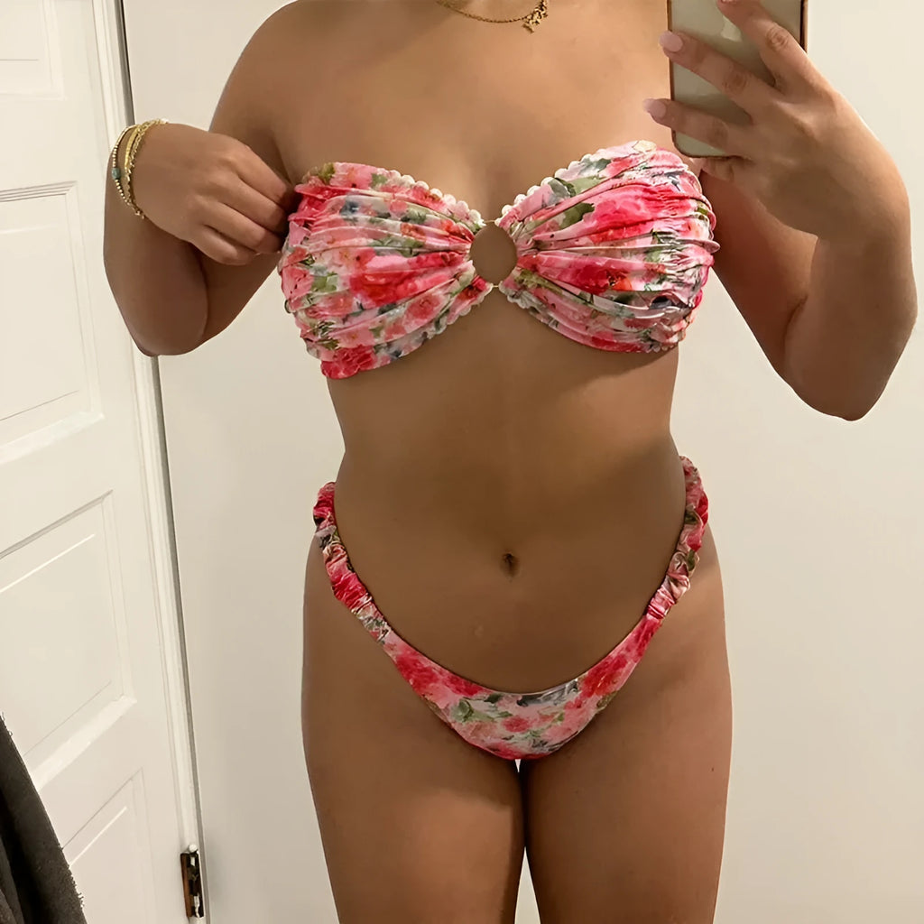 Floral print tube top bikini set in European style with lace details