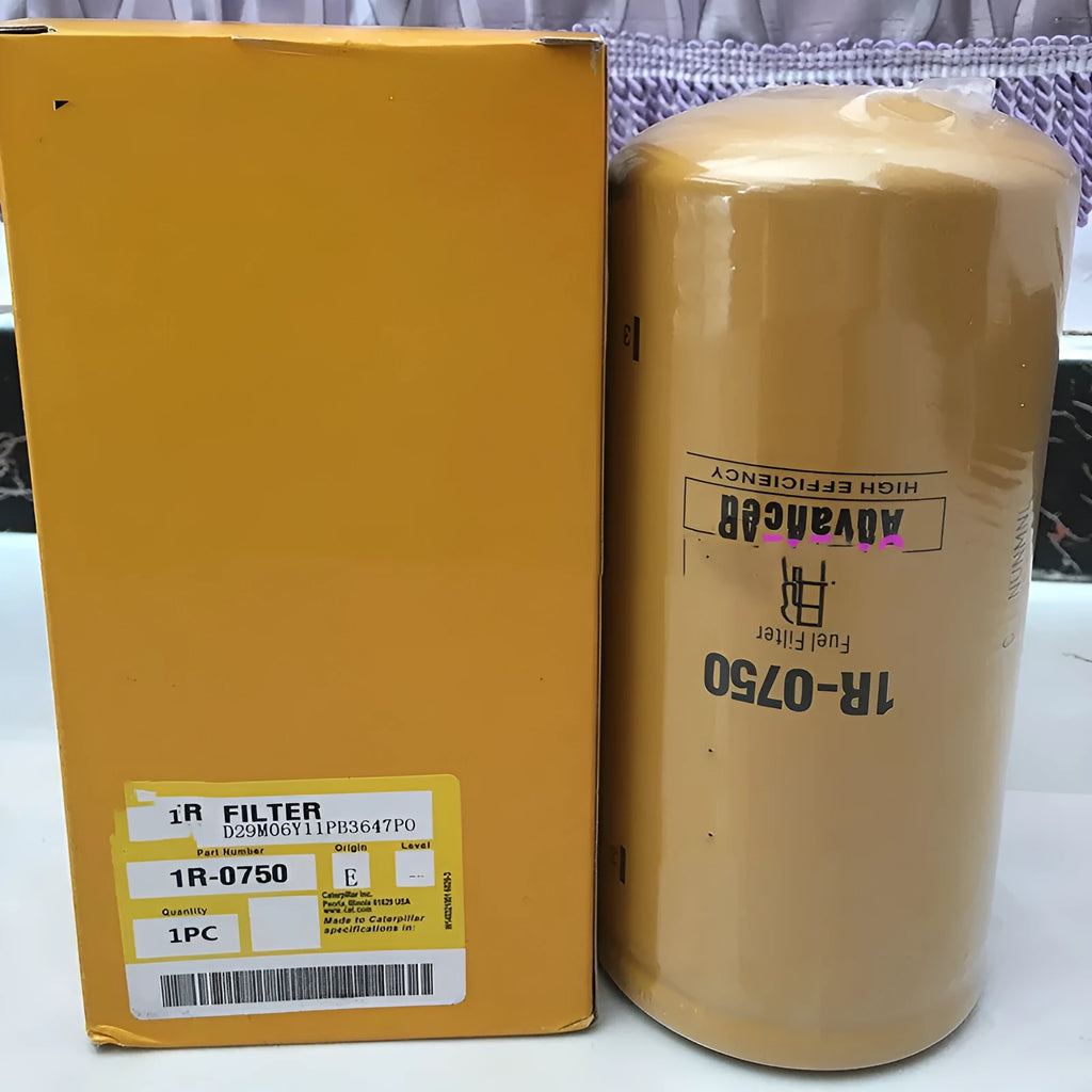 1R-0750 specification fuel filter element with filter paper construction.