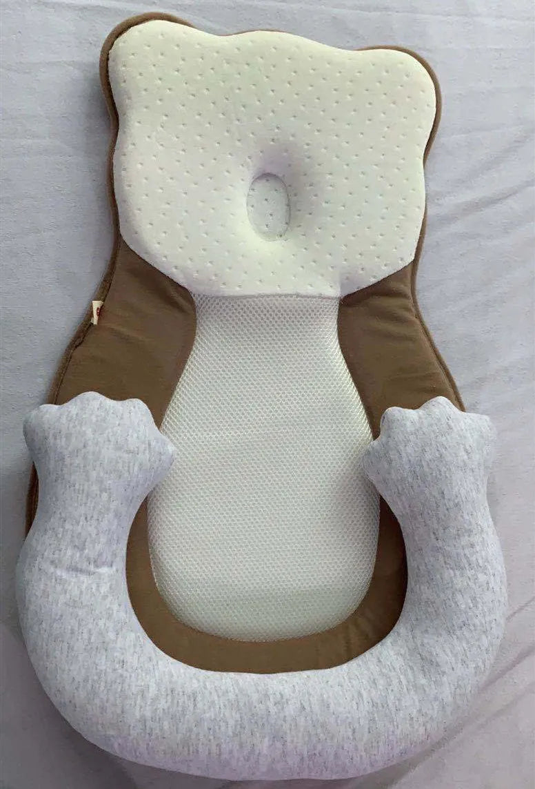 Portable folding baby travel crib with integrated soft cotton sleep cushion for newborns