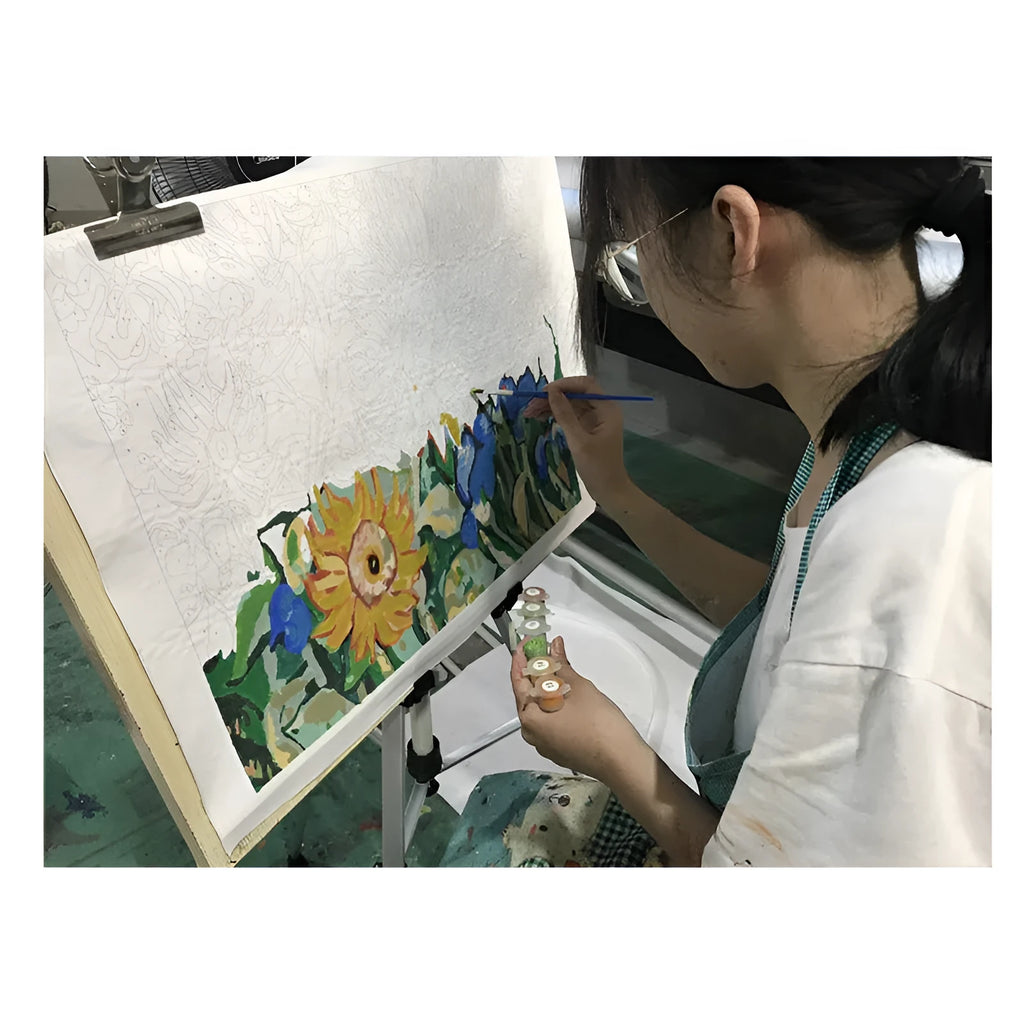 DIY digital painting canvas with body art design measuring 40×50cm with painting brushes