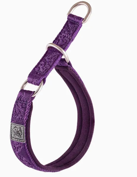 P-chain dog walking collar in reflective army green nylon with aluminium hardware, shown on size chart from 2XS to 3XL.