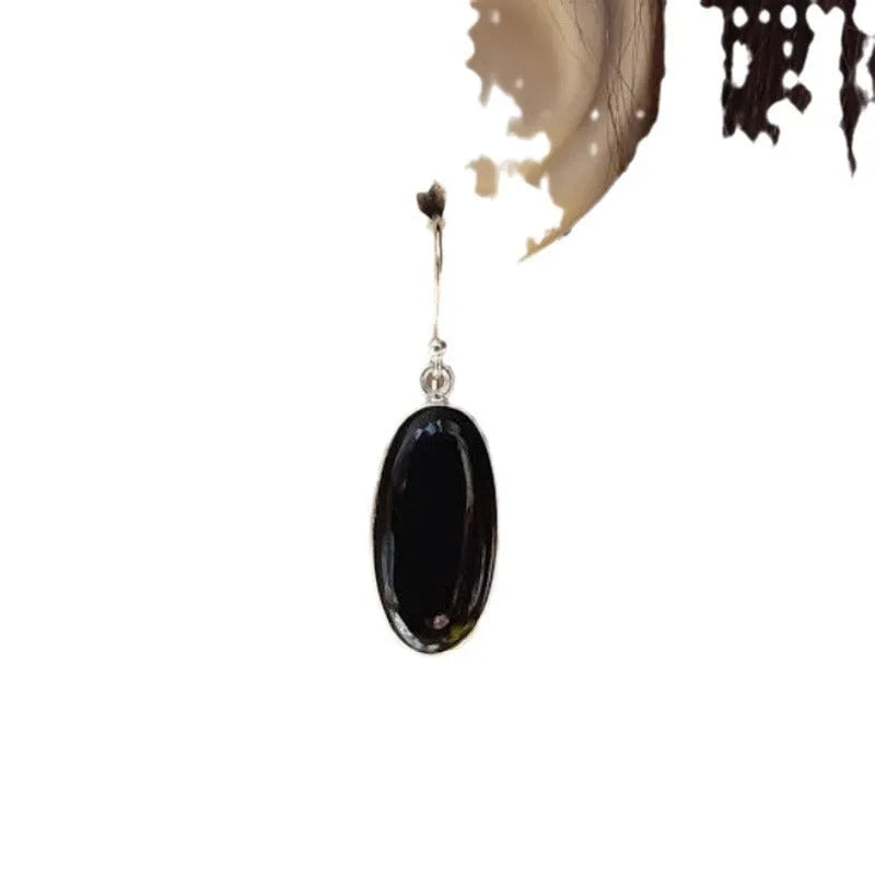 Women's geometric earrings with oval black agate pendant on 925 sterling silver with electroplated finish