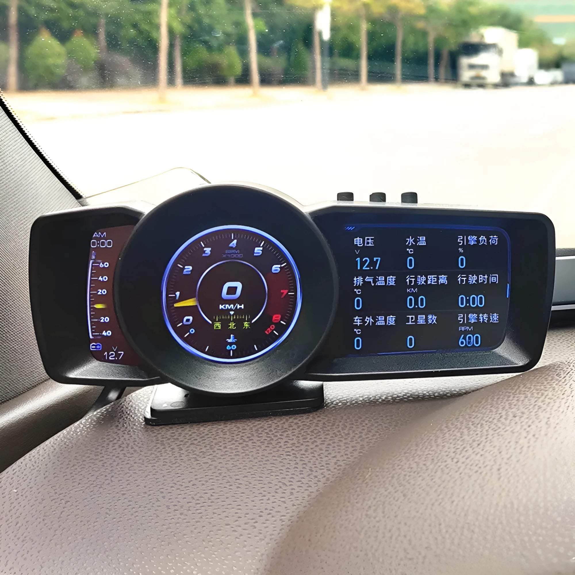 A600 OBDII monitor driving computer with TFT display screen showing vehicle diagnostic data