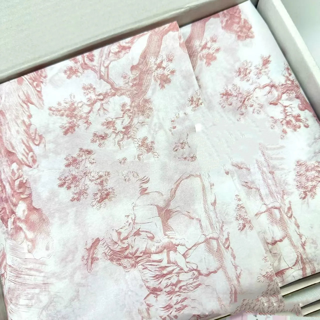 Single sheet of pink and purple French romance pattern Mg tissue paper measuring 50x70cm.