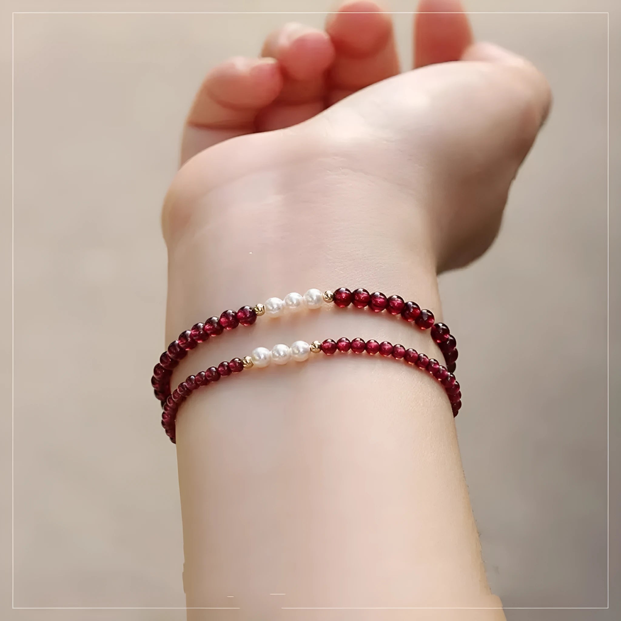Adjustable crystal bracelet with 3mm or 4mm beads for women's OL fashion jewellery