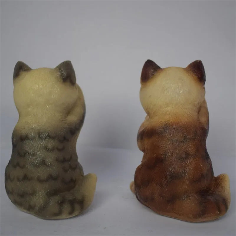 Brown resin cat-shaped solar garden light with LED, for courtyard decoration.