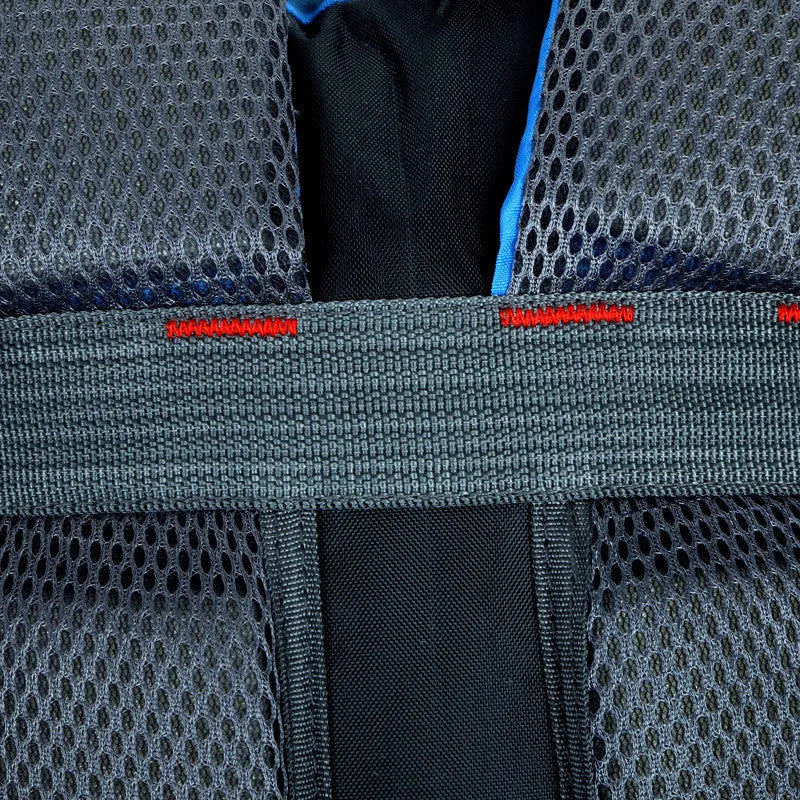 Large black Oxford cloth travel backpack showing dual shoulder straps, front compartments, and substantial 31x51x19cm dimensions