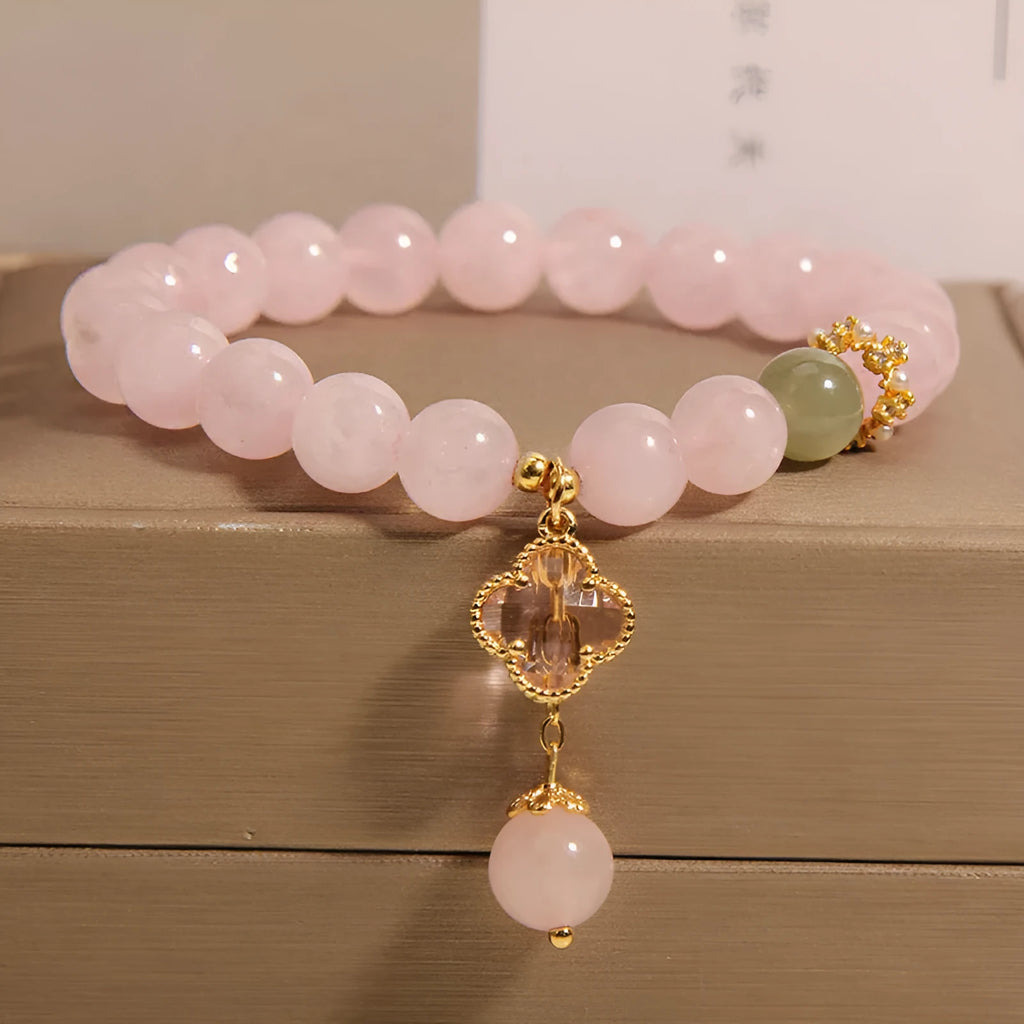 Pink crystal women's bracelet with four-leaf clover pendant and alloy gemstone inlay