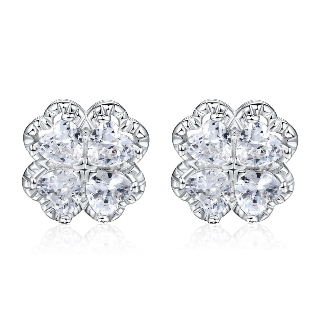 Women's heart-shaped zircon earrings with four-leaf clover design in white gold coloured silver