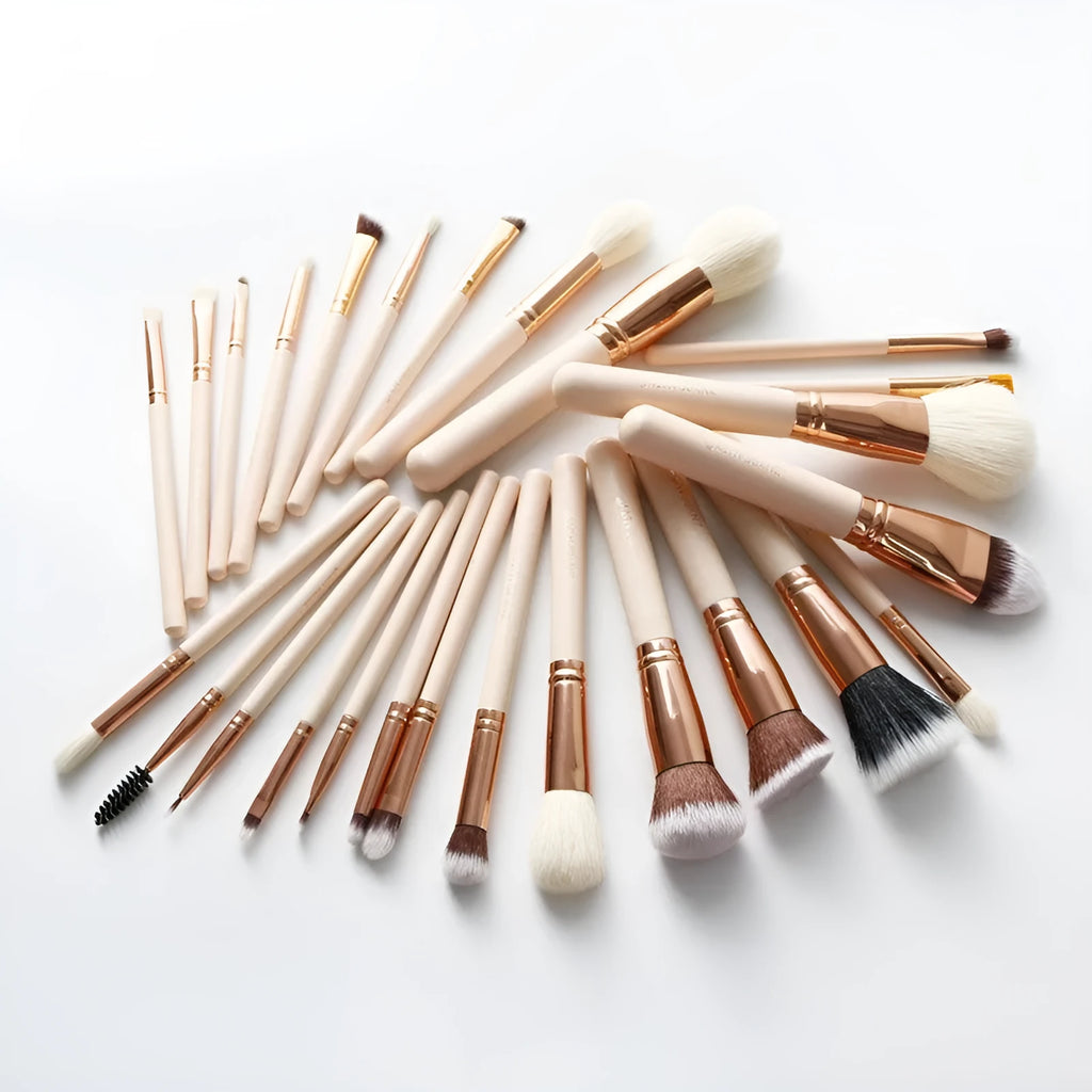 26 pink-handled makeup brushes with wooden handles and a PU storage bag.