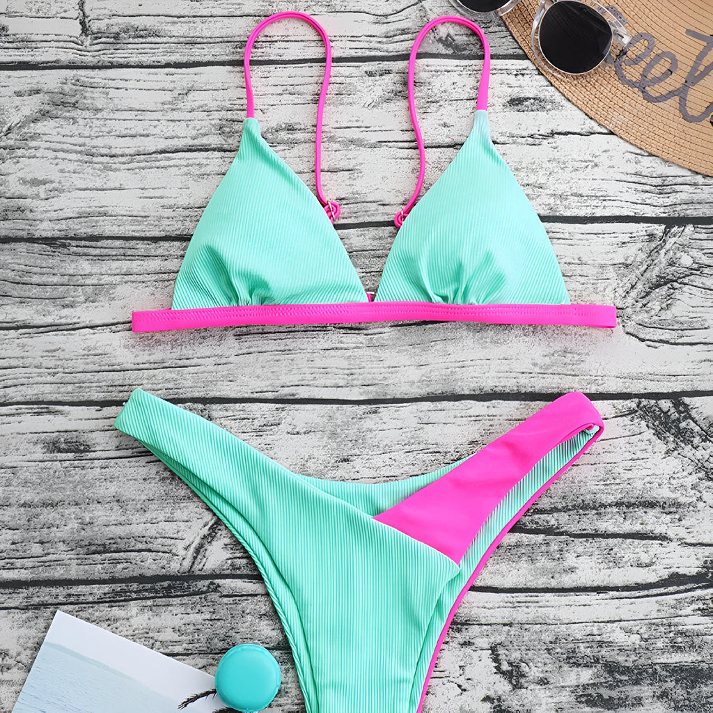 Women's swimsuit briefs in patterned colours with European and American sizing