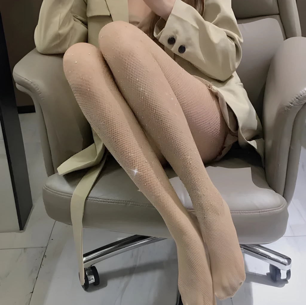 Women's fishnet ankle socks with diamond mesh pattern in skin colour