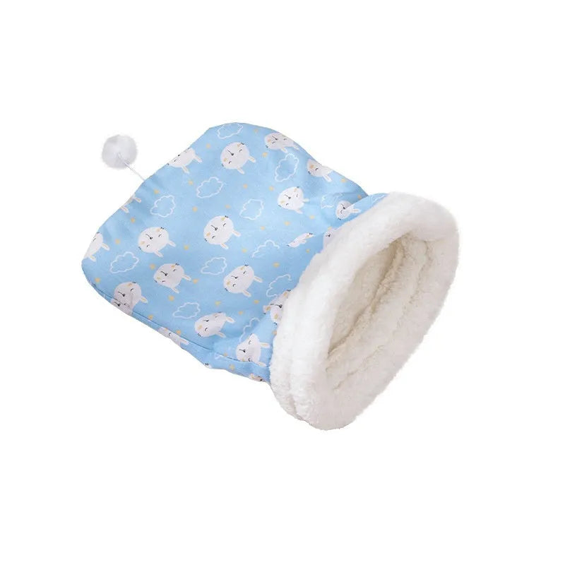 Flannel cat sleeping bag nest pet bed measuring 50 by 40 centimetres.