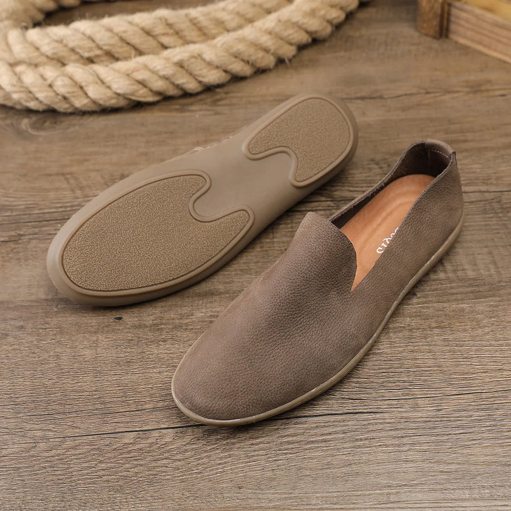 Handmade khaki men's shoes with low-top wedge heel design and cowhide interior