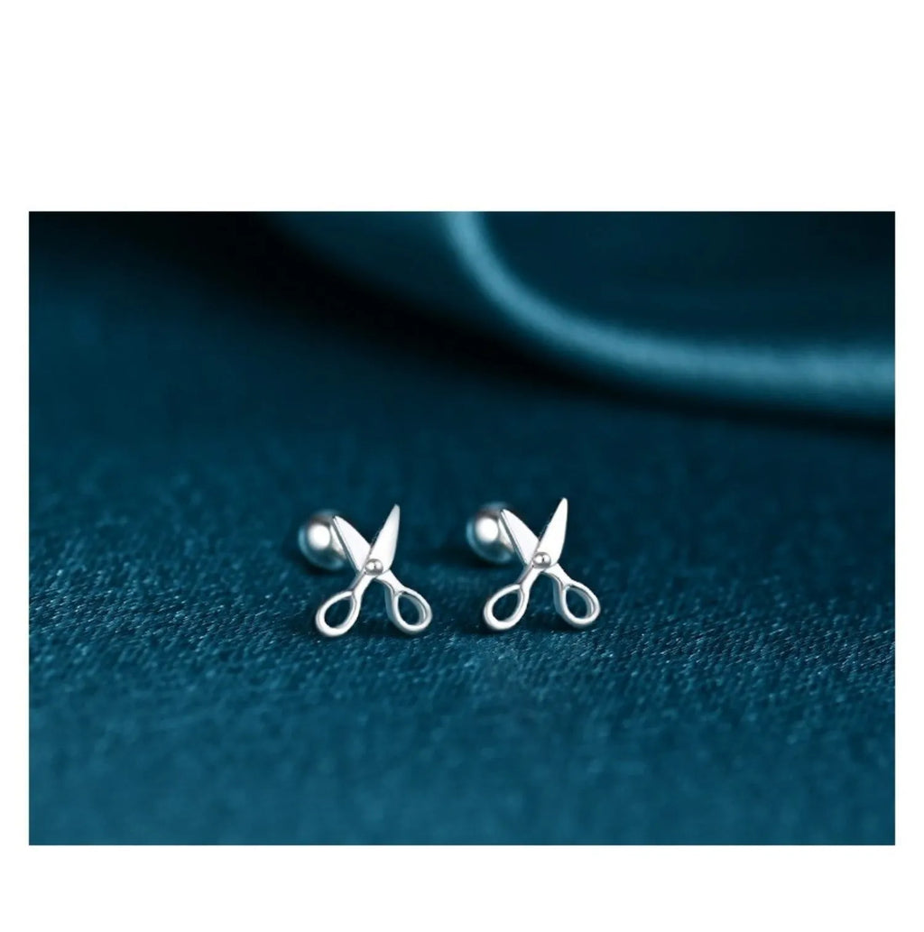 Pure silver screw-style ear nails for cartilage piercings with mini scissors design