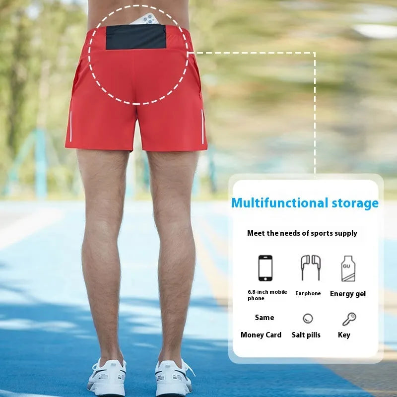 Men's high-waist loose-fit off-road running shorts in quick-dry fabric.