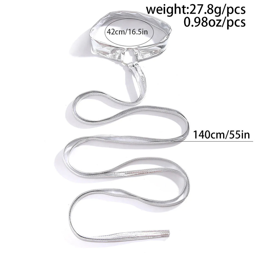 Silver alloy thigh chain with geometric shape and lace-up cross adjustable fastening