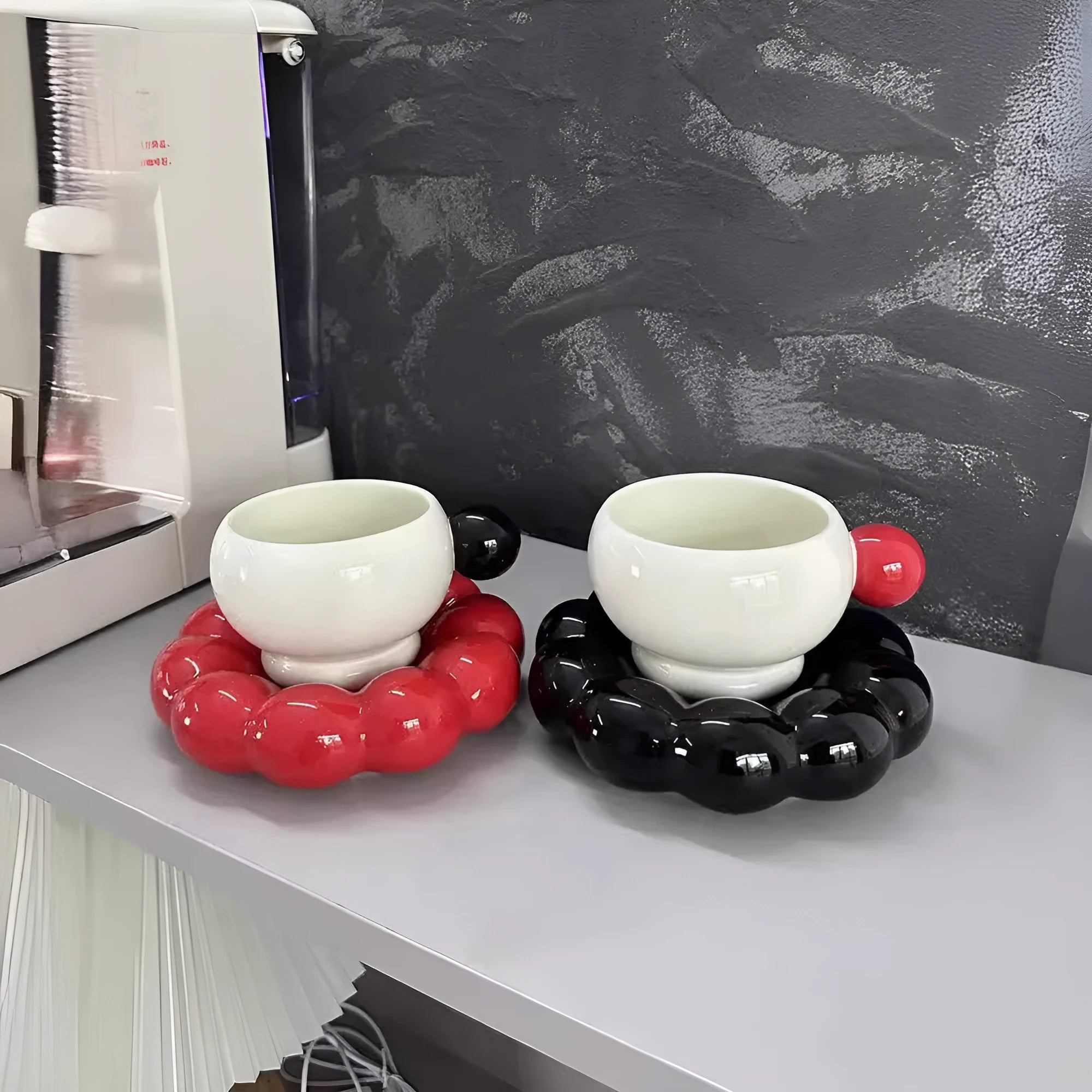 High temperature resistant ceramic coffee mug and saucer set in a simple Nordic style, 250ml capacity.