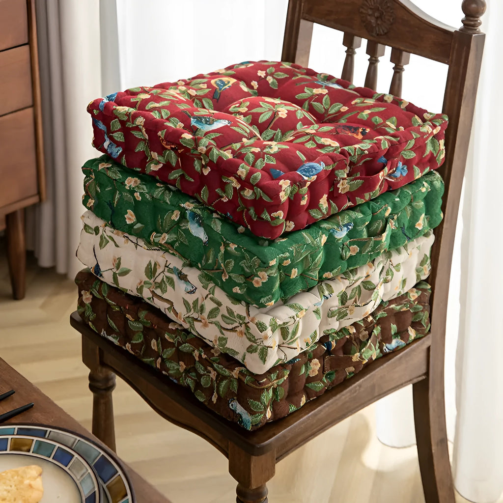 American style dining chair seat cushion with floral pattern, 40x40x8cm dimensions with thick padding