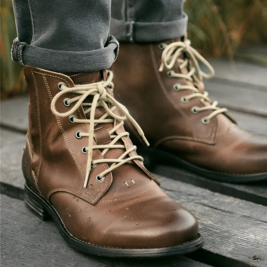 Knight Series black and brown men's leather ankle boots with side zipper and low heel.
