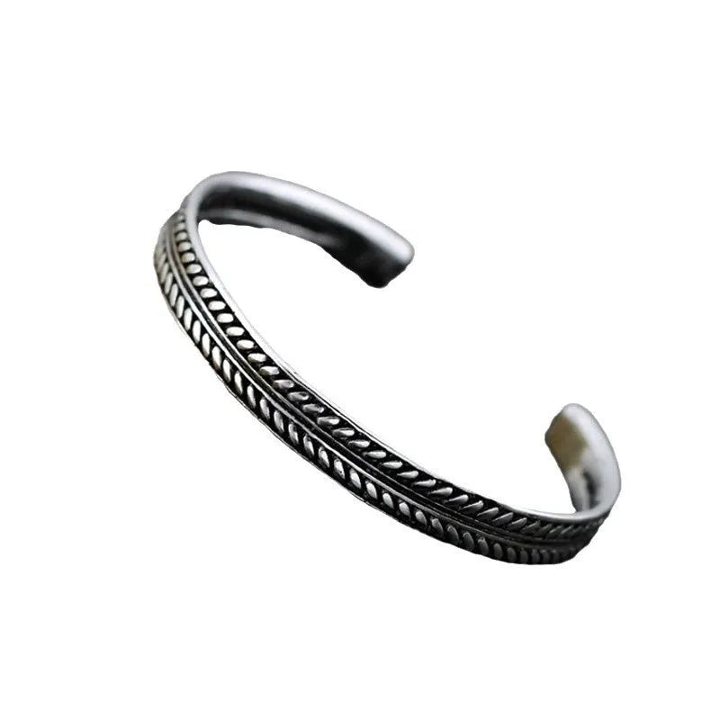 Women's silver electroplated Chinese retro fish design opening adjustable bracelet