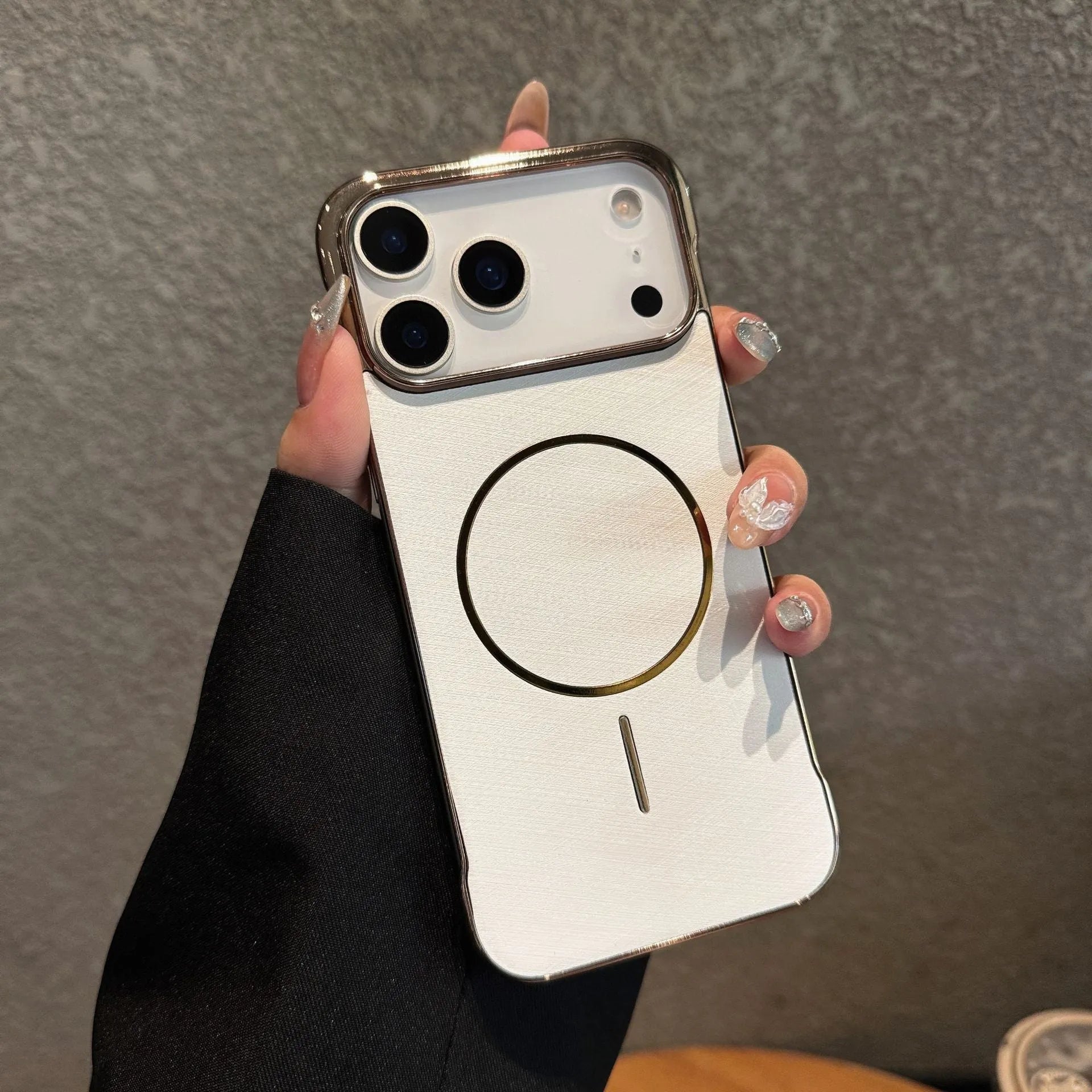 Electroplating frameless magnetic phone case for iPhone 17 in multiple colours showing half pack design